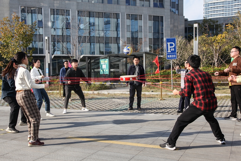 1637228105859159.jpg 2-浙農控股顛高高隊_副本.jpg